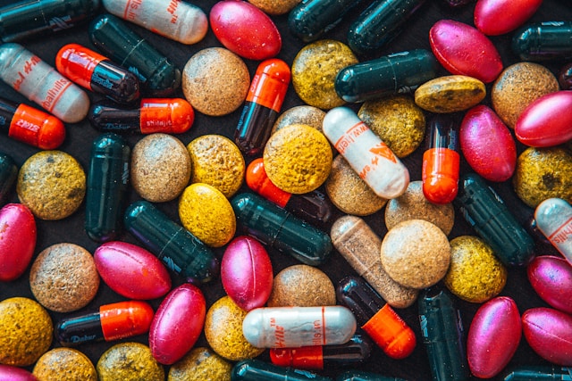 Kratom v různé formě